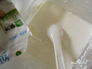 不用酸奶机做酸奶，没有酸奶菌和酸奶机,可以在家自己做酸奶吗怎么做呢