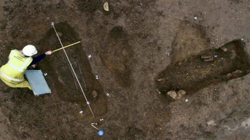 剑桥大学挖出人骨 还有大学挖出两千年前人脑 中世纪墓地...