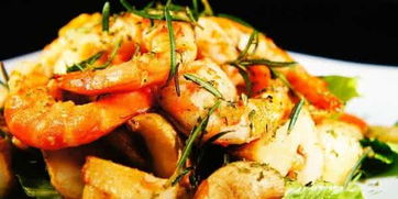 青虾的做法大全家常怎么做好吃又简单 青虾和红虾的区别哪个好