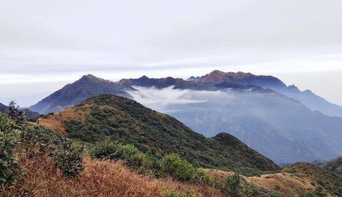 新 9月10日晚 11日 挑战粤北四峰连穿 登顶四座千米高山