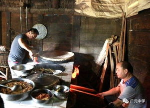 松土 除草 摘菜 煮饭 小山村来了 好亲戚 ,与村民同吃同住同劳动 