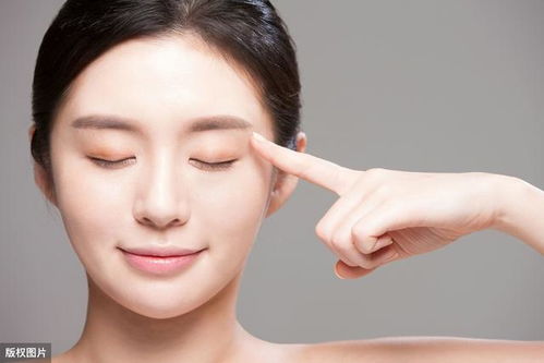 会化妆也要会卸妆,让正确的卸妆方法保护你的肌肤