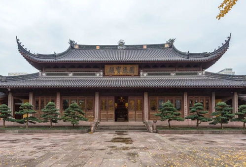 浙江人气高的一座寺庙,历史上即为浙东四大丛林之一
