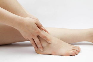 为什么我的脚踝发痒 10种常见的原因,7种预防方法