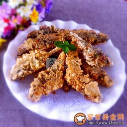 葱香味酥炸鲫鱼的家常做法 家常美食网 