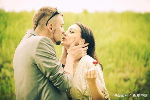 打算结婚女友却想一个人过(一个女生想结婚了)