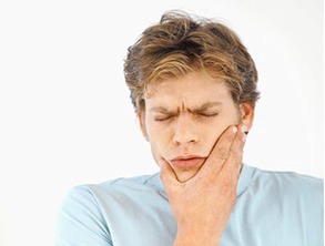复发性口腔溃疡是慢性疾病吗