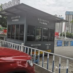 宜昌东站有免费停车的地方吗(宜昌机关免费停车场在哪里)