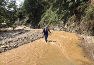 巢湖这群人竟毫不犹豫冲向宁国山洪爆发地区