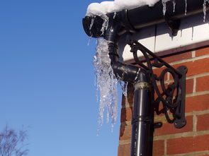 冬天楼房雨水下水管冻坏的可能性与预防措施