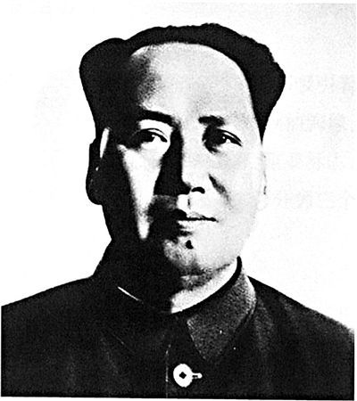 毛泽东画像 八次更迭确定最终版本 