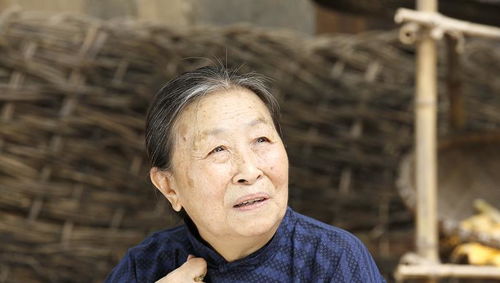 丑娘张少华人丑心更丑,骗了观众54年,如今83岁人设崩塌