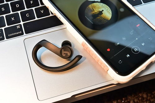 专为苹果手机用户准备的运动TWS耳机 换了华为手机像换了个耳机