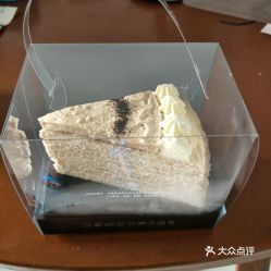千层蛋糕切块怎么装三角盒(千层蛋糕切角图片大全)