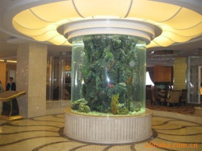 山东大型圆柱鱼缸