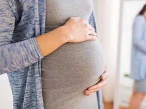 原创临近预产期，孕妈身体有这3种感觉，说明胎宝已经开始“发动”了