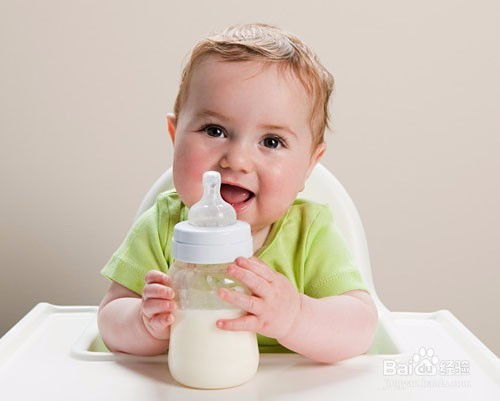 孩子不喝奶粉怎么办(新生儿不喝奶粉怎么办)