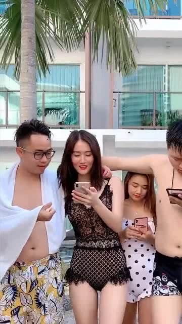 是不是男生都喜欢高高瘦瘦的女生 