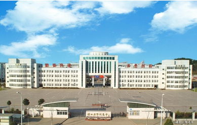 湖北省鄂州市鄂州高中校园风景 湖北省鄂州市鄂州高中排名,风景,地址 