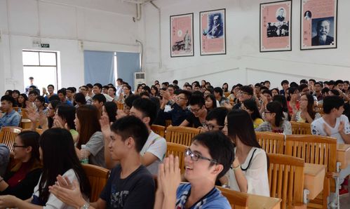 学生 佛系 上大学,不竞选班委也不参加社团,毕业后却着急了