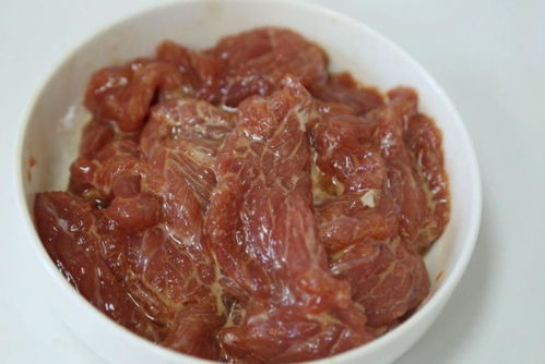 孜然羊肉的正宗做法,羊肉鲜嫩,没有一点腥味,方法超简单