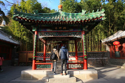 搜狐公众平台 北京地区最大的皇家寺院潭柘寺果然名不虚传 