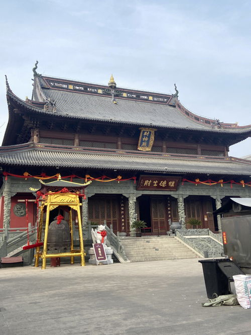 据说很灵的上海财神庙 