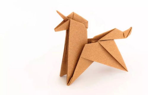 这个便是简单的折纸独角兽了 