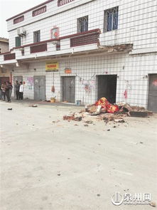 泉州台商区东园镇石头房阳台坍塌 一租客被砸身亡