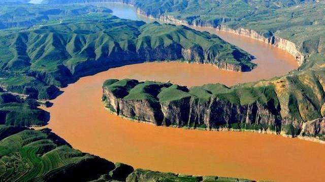 黄河是华夏的母亲河,它的年龄有多大,它和长江相比谁更古老呢