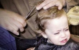 宝宝五个月头发该怎么剪要注意什么(5个月宝宝理发发型)