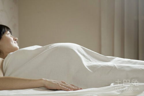 孕妇能睡电褥子吗(断电后的电热毯孕妇可以睡吗)