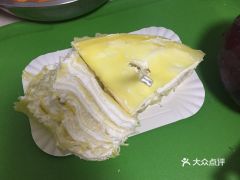 梦见榴莲蛋糕(梦见吃榴莲雪糕)