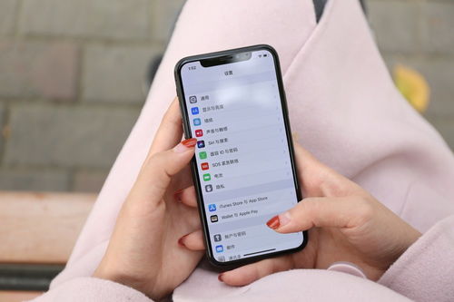 为什么很多女大学生,只要买手机就一定要买iPhone 