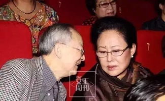 寻麓丨19岁嫁人生俩娃,被丈夫家暴打8年,如今67岁事业家庭双丰收