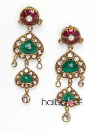 浓郁色泽渲染异域风情 印度珠宝品牌Amrapali推出的祖母绿珠宝赏,一抹碧绿能否令你倾心 
