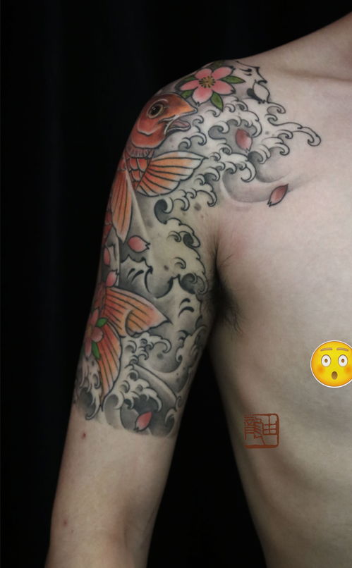 上海由龙纹身作品大臂纹身图案