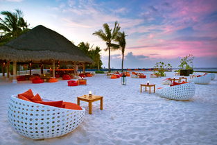 马尔代夫库拉提岛旅游攻略探索热带天堂的最佳时间