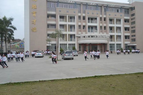 湖南铁道职业技术学校单招，湖南有那些铁路学校