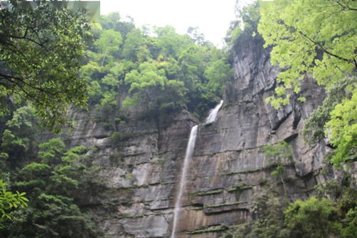 词语解释水柱冲天_壶瓶山峡谷瀑布名称？