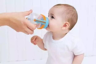 宝宝喝多少水适宜