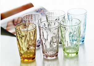 玻璃杯子选购技巧及使用注意要点 