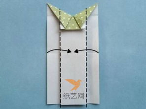 手工贺卡上折纸裙子的折叠方法图解教程 