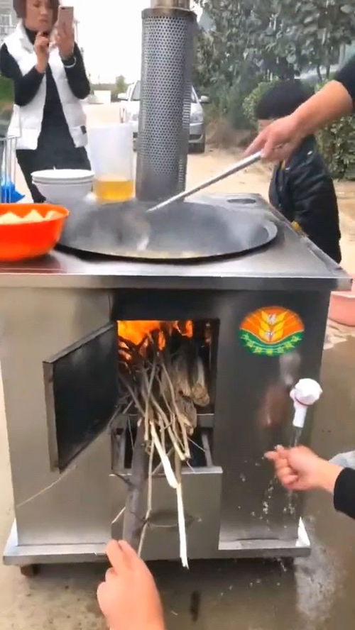 谁发明的这个炉子,烧火做饭还能随手洗手,太高科技了吧 