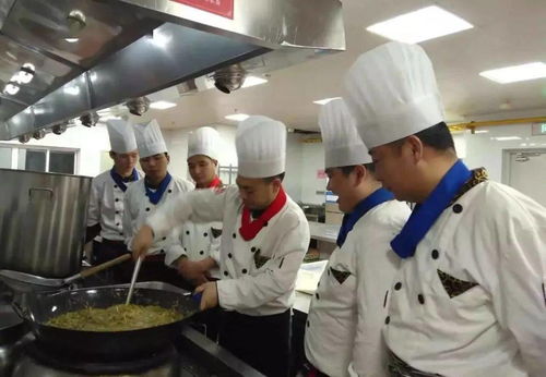 全球厨师收入排行榜前十,中国厨师工资不及人家零头......