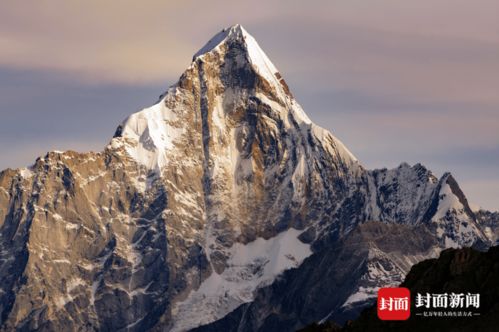 十二年追峰路 他为山峰拍 证件照 贡嘎山高度做网名 图集