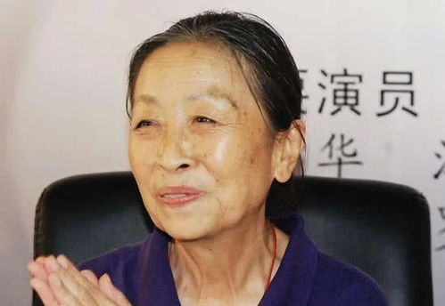 她曾被称是丑娘,感动无数人,今孙女嫁人,竟嫁给了自己 孙子