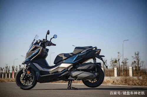 光阳多款踏板发布，赛艇S350起售价36800元，AK550降价引关注  第2张