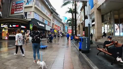 深圳疫情还没完全结束,却有这么多人冒雨逛街,真的是太不像话了 