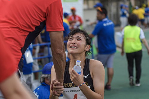 那位比完800米伤心哭泣的日本高颜值小姐姐 这回可爱开心笑了